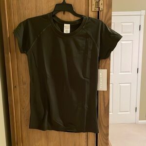 Olive colored Athleta Monentum seamless  T-Shirt
